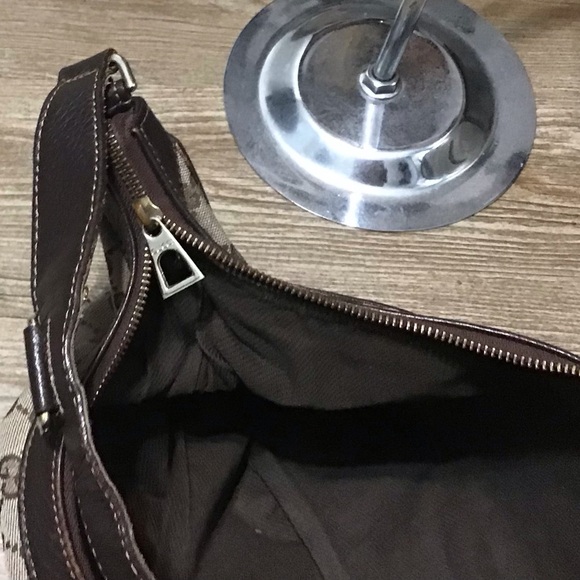 Gucci Bags - Picture 12 of 13